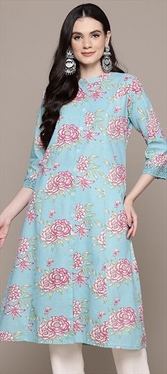 Summer Blue color Kurti in Cotton fabric with Straight Floral, Printed work : 1944739