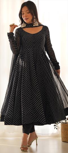 Festive, Reception Black and Grey color Salwar Kameez in Faux Georgette fabric with Anarkali Lehariya work : 1945121