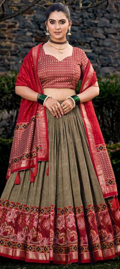 Festive, Reception Green color Lehenga in Tussar Silk fabric with Flared Floral, Foil Print work : 1945551