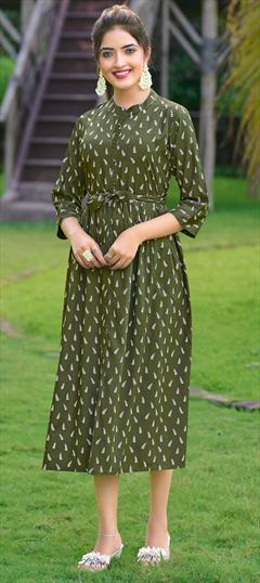 Summer Green color Kurti in Rayon fabric with A Line Printed work : 1945976