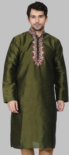 Party Wear Green color Kurta in Dupion Silk fabric with Embroidered work : 1946049