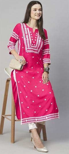 Summer Pink and Majenta color Kurti in Cotton fabric with Long Sleeve, Straight Embroidered work : 1948208
