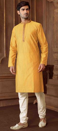 Party Wear Yellow color Kurta Pyjamas in Blended fabric with Lace, Thread work : 1948509