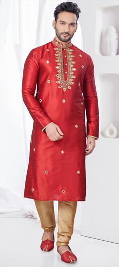 Party Wear Red and Maroon color Kurta Pyjamas in Art Silk fabric with Mirror, Sequence, Weaving, Zardozi work : 1948981