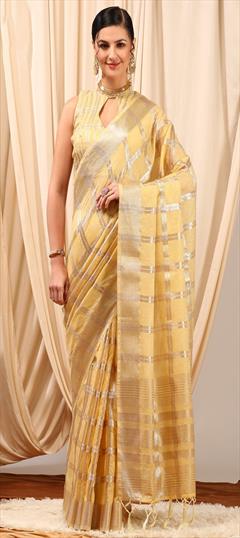 Party Wear, Traditional Yellow color Saree in Silk cotton fabric with Bengali Weaving work : 1949154