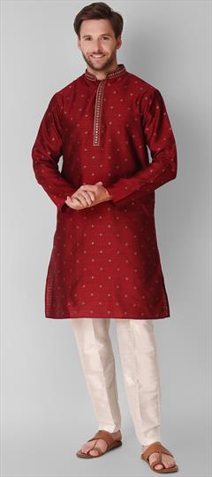 Party Wear Red and Maroon color Kurta Pyjamas in Jacquard fabric with Embroidered, Thread, Weaving work : 1949401