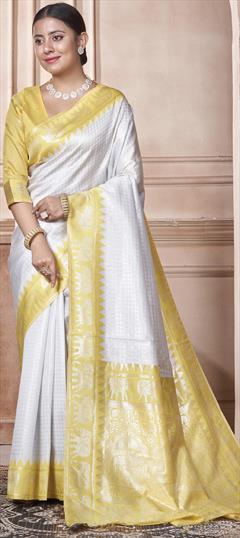Party Wear, Traditional White and Off White color Saree in Kanjeevaram Silk fabric with South Weaving work : 1950342