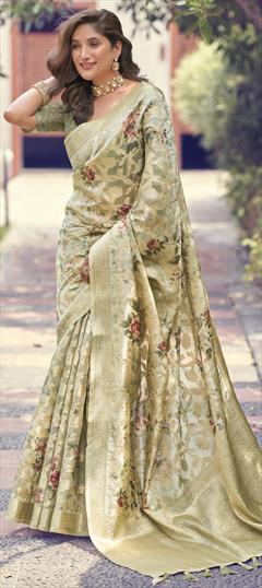 Reception, Traditional Green color Saree in Silk fabric with South Digital Print, Floral, Weaving work : 1950512