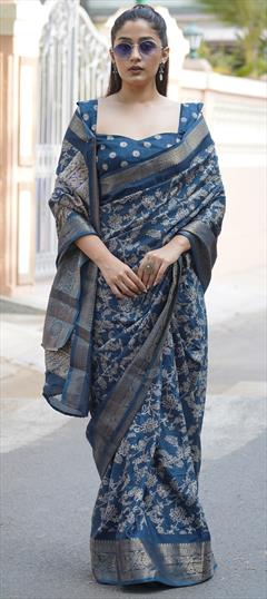 Party Wear, Traditional Blue color Saree in Blended fabric with Bengali Floral work : 1950899