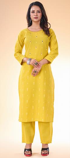 Festive, Party Wear Yellow color Salwar Kameez in Cotton fabric with Printed, Resham, Thread work : 1950937