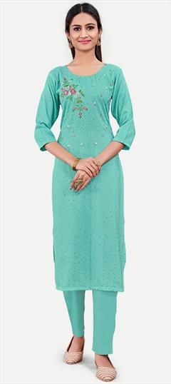 Casual Blue color Kurti in Cotton fabric with Long Sleeve, Straight Embroidered, Thread work : 1950981
