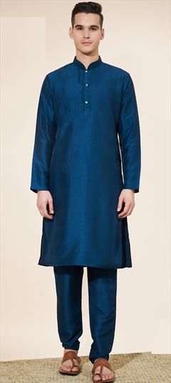 Party Wear Blue color Kurta Pyjamas in Art Silk fabric with Thread work : 1951422