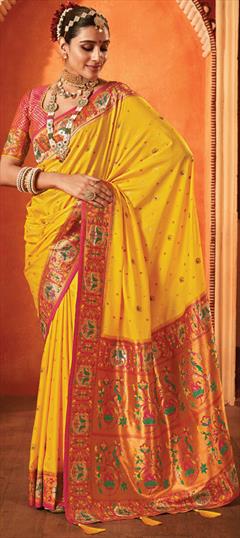Traditional, Wedding Yellow color Saree in Silk fabric with South Swarovski, Weaving work : 1952775