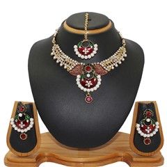 322010 Multicolor  color family Necklace in Metal Alloy Metal with Austrian diamond, Pearl stone  and Enamel, Gold Rodium Polish work