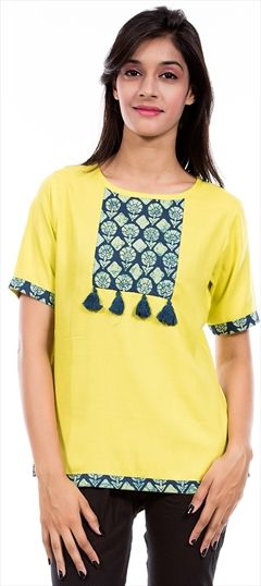 Casual Yellow color Kurti in Rayon fabric with Printed work : 499511