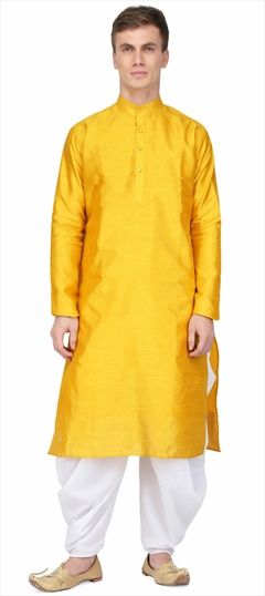 508619: Yellow color Kurta Pyjamas in Raw Silk fabric with Thread work