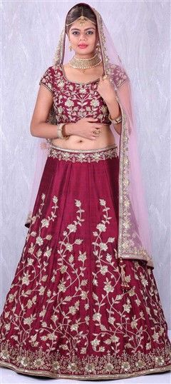 745605 Pink and Majenta  color family Brides maid Lehenga, Mehendi & Sangeet Lehenga in Silk fabric with Machine Embroidery, Resham, Thread work .
