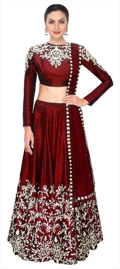 765922 Red and Maroon  color family Brides maid Lehenga, Mehendi & Sangeet Lehenga in Raw Silk fabric with Machine Embroidery, Thread work .