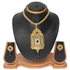 Gold, Red and Maroon color Pendant in Metal Alloy studded with Austrian diamond & Gold Rodium Polish : 803786