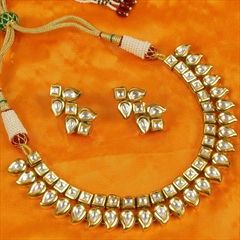 813630 White and Off White  color family Necklace in Metal Alloy Metal with CZ Diamond, Kundan stone  and Gold Rodium Polish work