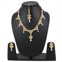 814566 White and Off White  color family Necklace in Metal Alloy Metal with CZ Diamond, Kundan stone  and Gold Rodium Polish work