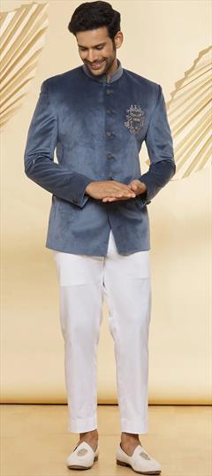10 Traditional Jodhpuri Sherwani Designs for Modern Touch | Sherwani,  Indian men fashion, Indian groom wear