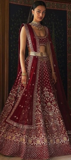 Red Bridal Wedding Wear Lehenga Choli - GENNEXT - 3290537