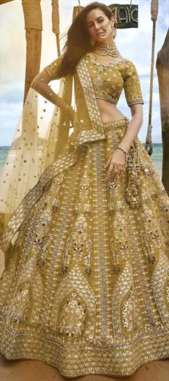 Unconventional Lehenga Colors Spotted On Sikh Brides