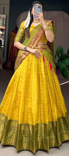 Haldi Yellow Lehenga Choli Chunri Wedding Wear Lengha Indian Saree Ghagra  Top | eBay