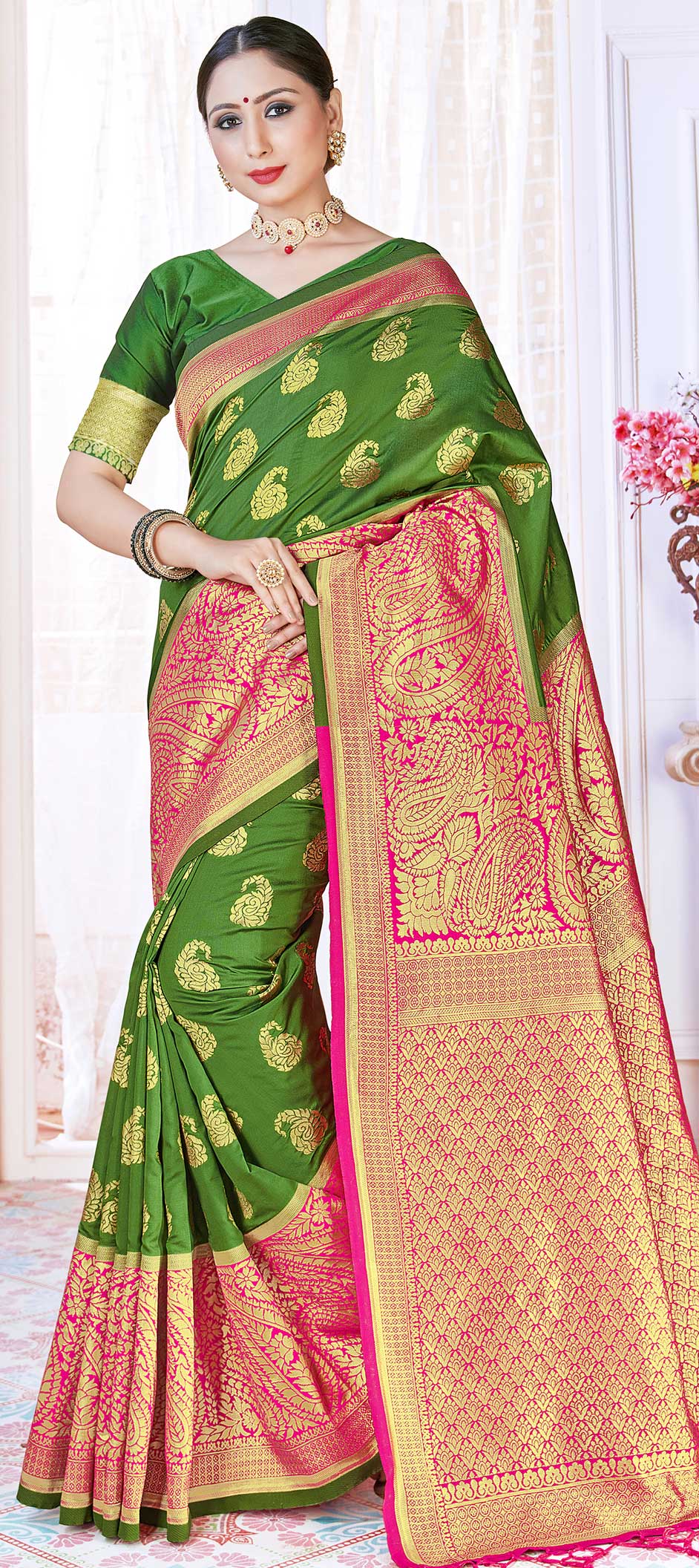 Traditional Green Color Art Silk Silk Fabric Saree 1714669 1111