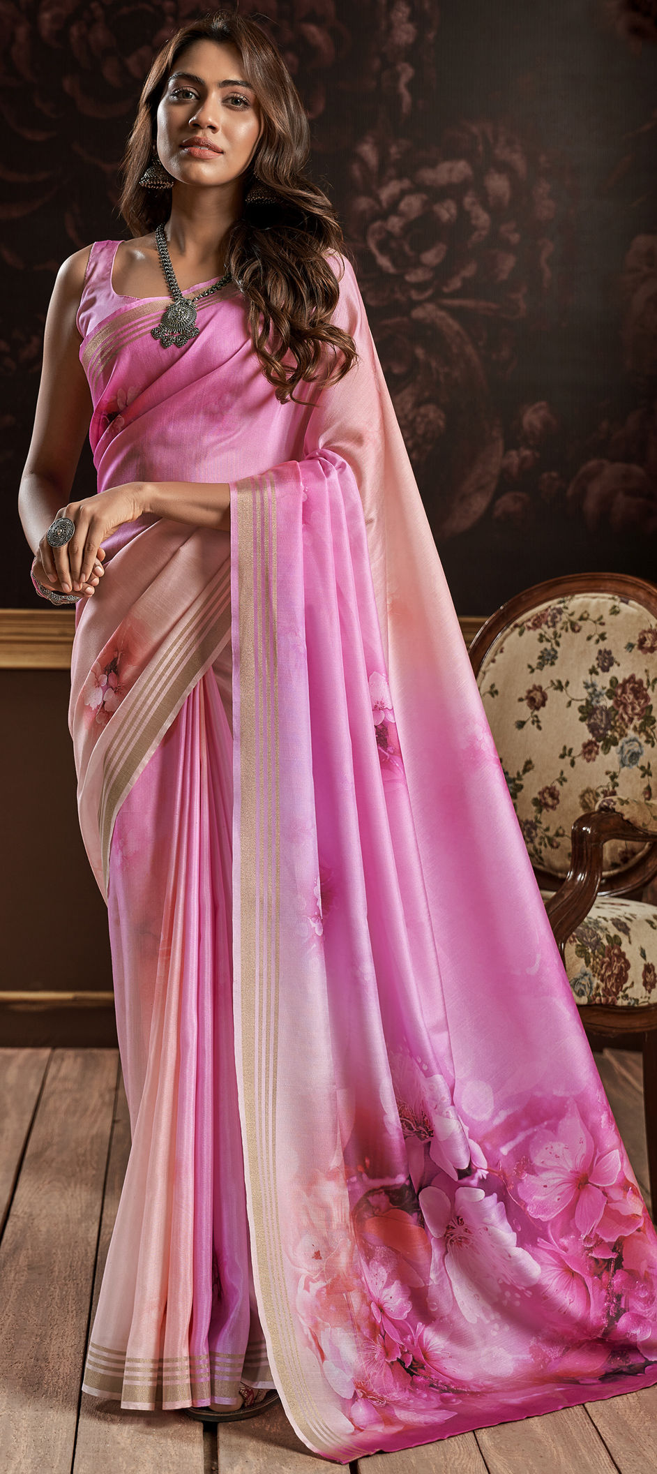 How To Wear A Saree With Thin Pleats Perfectly & Neatly - Fish