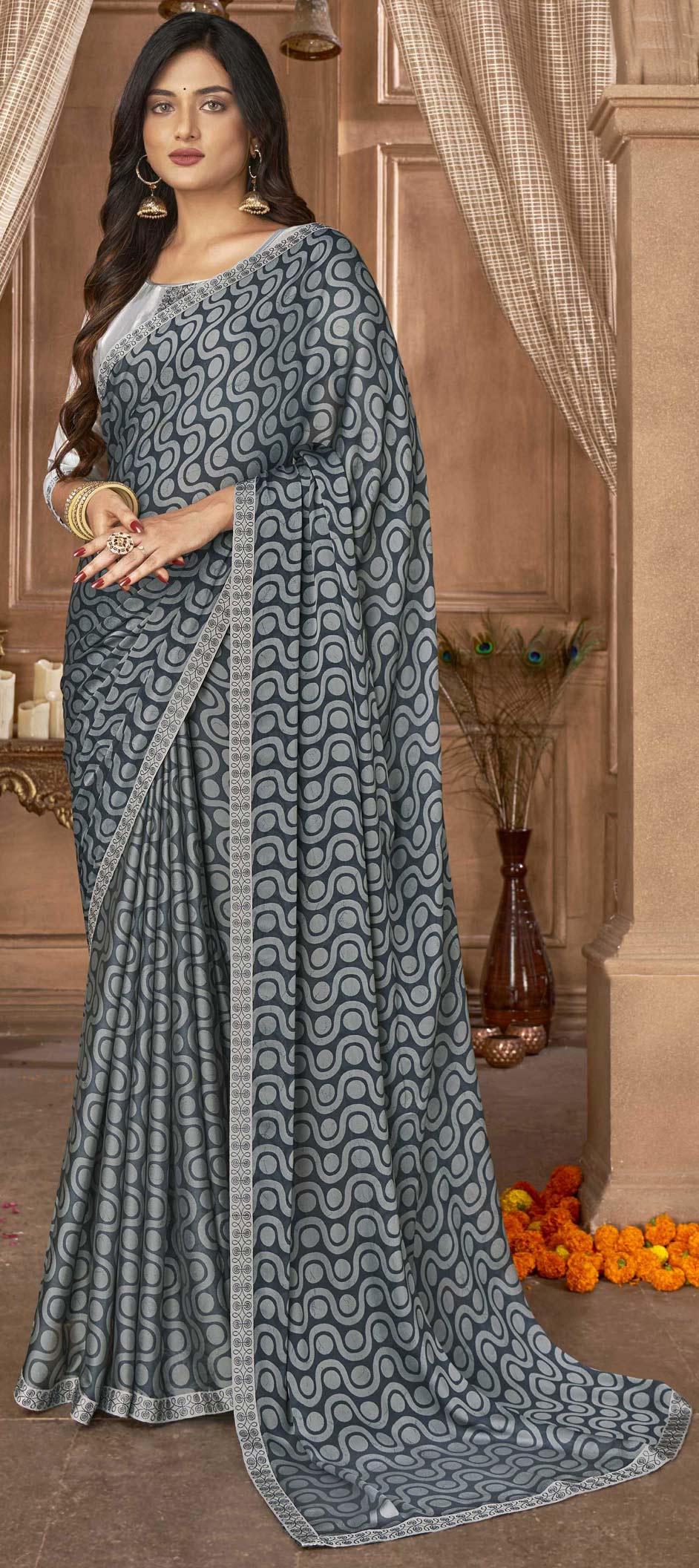 Festive, Reception Black and Grey color Georgette fabric Saree : 1907320