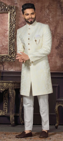 1842294