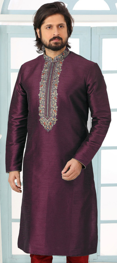 1896768