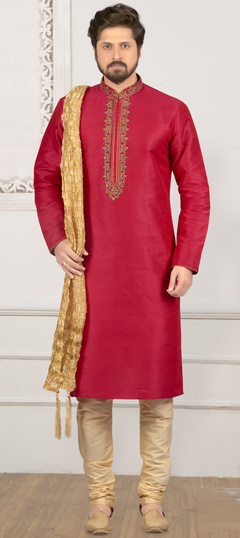 1924828