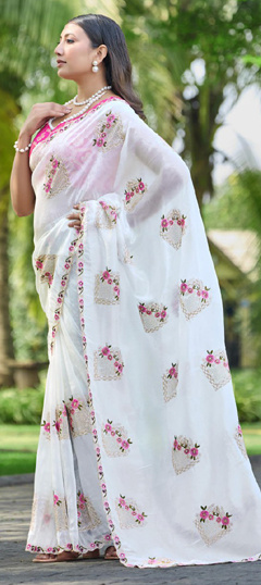 2052546