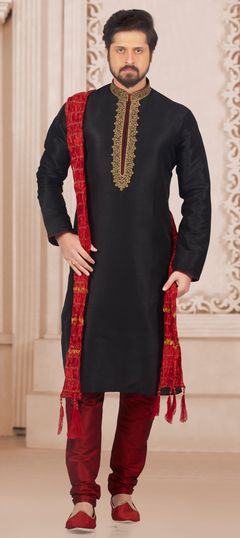 Black and Grey color Kurta Pyjamas in Banarasi Silk fabric with Embroidered, Thread work