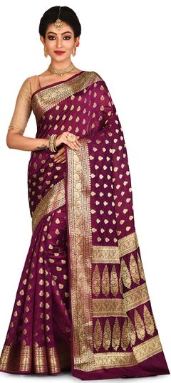 Red and Maroon color Saree in Banarasi Silk, Silk fabric with Weaving work