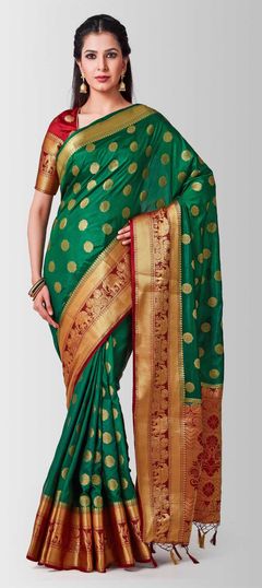 Green color Saree in Kanchipuram Silk, Silk fabric with Weaving work