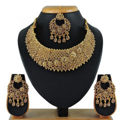 Gold color Necklace in Metal Alloy studded with CZ Diamond & Gold Rodium Polish : 1600594