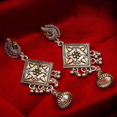 Gold Rodium Polish Gold color Earrings in Metal Alloy studded with Beads