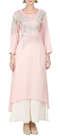 Pink and Majenta color Tunic with Bottom in Rayon fabric with Embroidered, Lace, Resham, Thread work