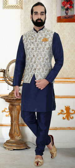 Blue color Kurta Pyjama with Jacket in Silk fabric with Printed, Thread work