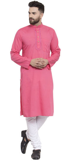 Pink and Majenta color Kurta Pyjamas in Blended Cotton fabric with Embroidered, Thread work