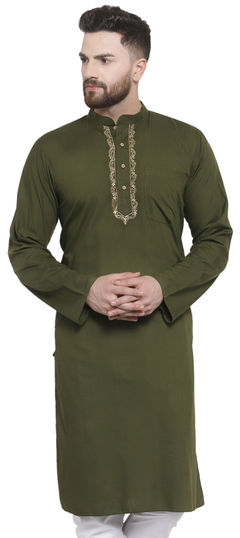 Green color Kurta in Blended Cotton fabric with Embroidered, Thread work