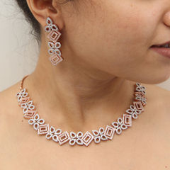 White and Off White color Necklace in Metal Alloy studded with CZ Diamond & Gold Rodium Polish : 1625707