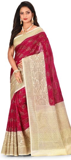 Pink and Majenta color Saree in Banarasi Silk, Silk fabric with Weaving work