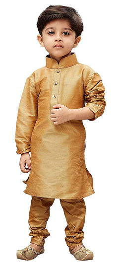 Gold color Boys Kurta Pyjama in Dupion Silk fabric with Thread work : 1645584