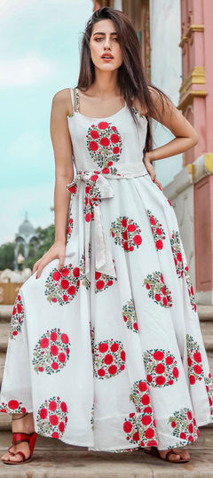 White and Off White color Gown in Muslin fabric with Digital Print work