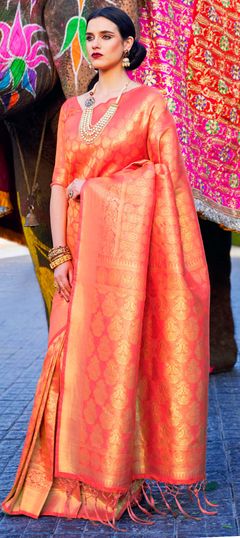 Pink and Majenta color Saree in Art Silk, Silk fabric with Weaving work